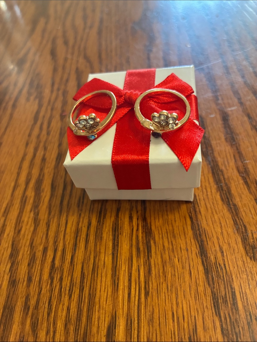 Gold Floral Cluster Ring - Gold Tone
